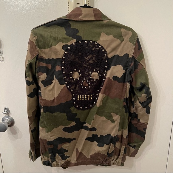 Vintage Camo Skull Jacket - Picture 1 of 5